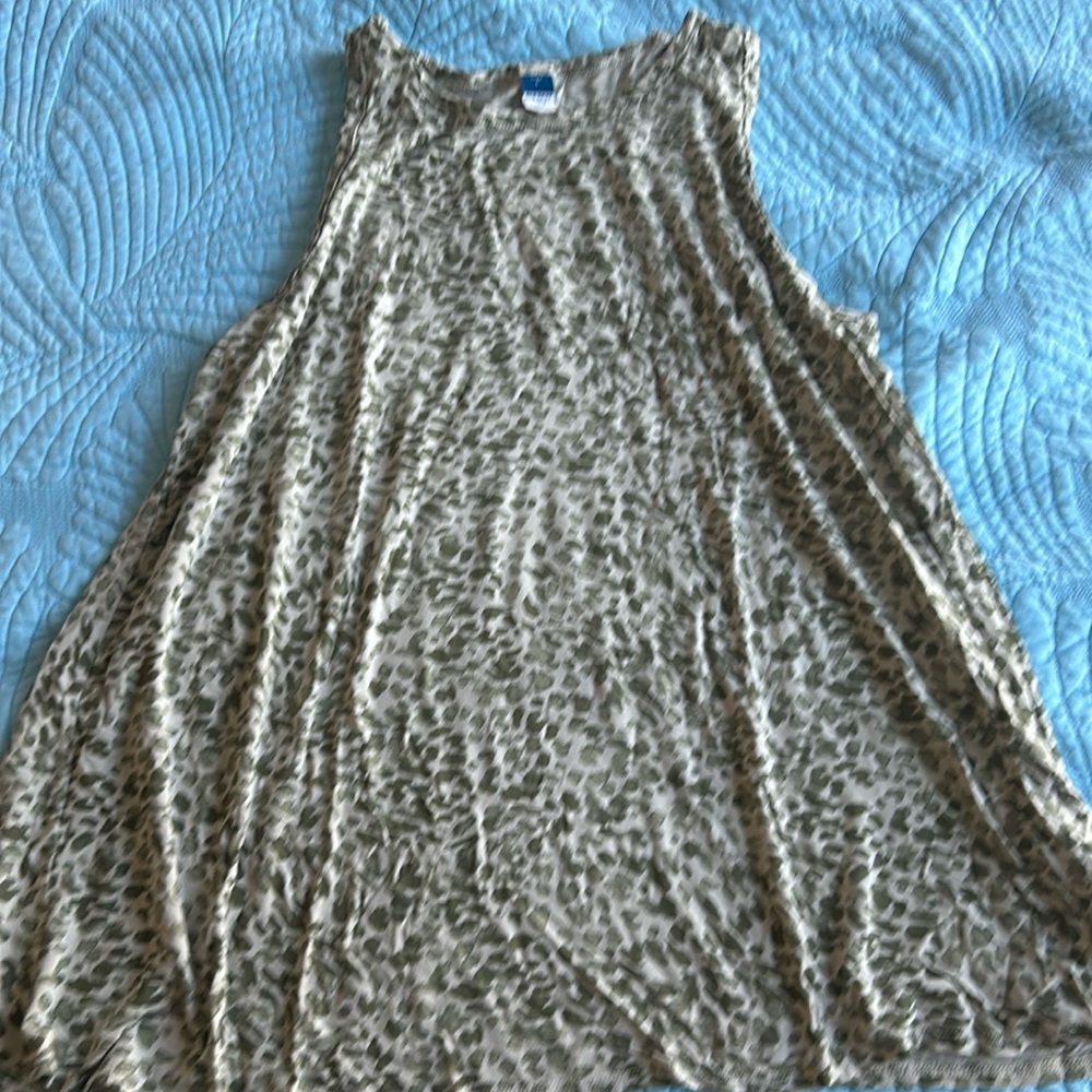 Women’s tank top